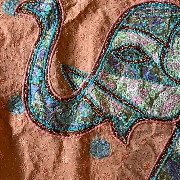 Large Elephant Wall Tapestry - Picture 2 of 8